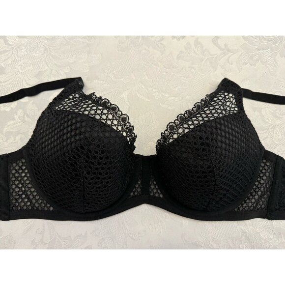Victoria’s Secret Size 32DD Plunge Bra Black Lace Overlay Sexy Neglige Boudoir - Picture 4 of 11